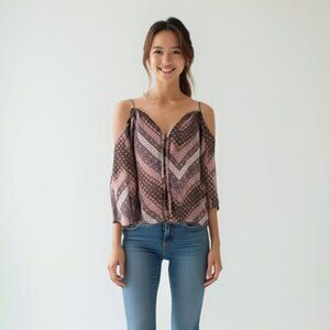 🌟Adora cold shoulder bohemian Top S